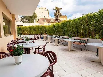 Adonis Cannes - Hotel Thomas Le Cannet