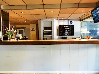 Adonis Cannes - Hotel Thomas Le Cannet