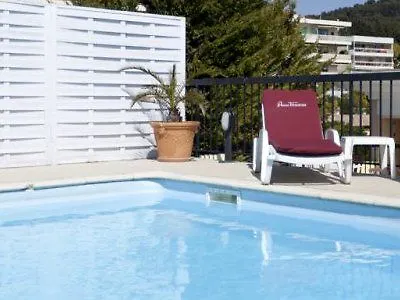 Adonis Cannes - Hôtel Thomas Le Cannet Hotel