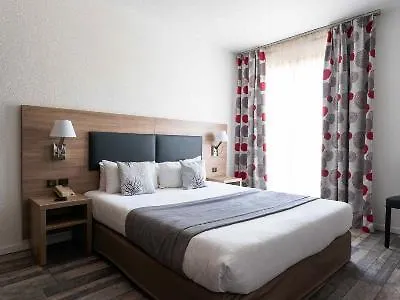 Adonis Cannes - Hôtel Thomas Le Cannet Hotel