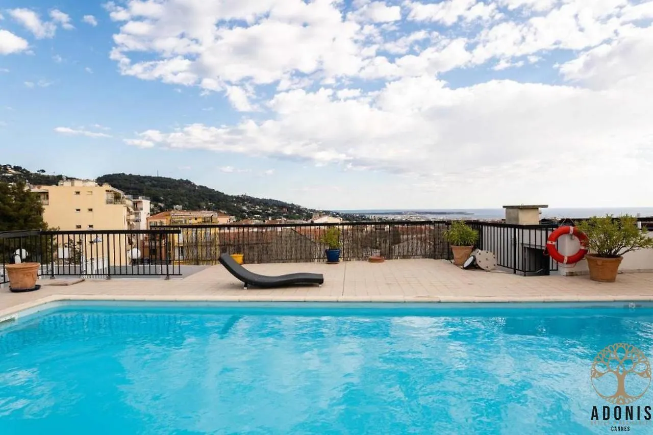 Adonis Cannes - Hôtel Thomas Le Cannet