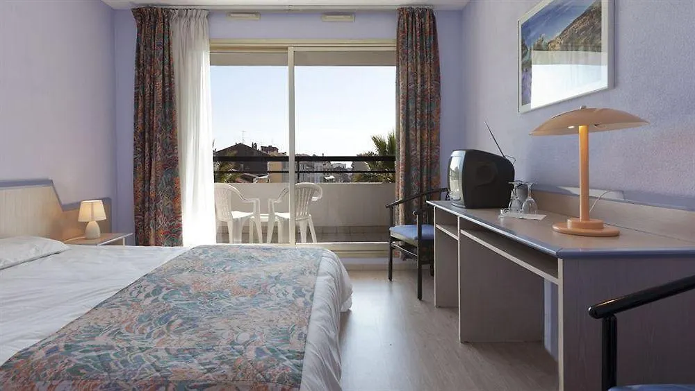 Adonis Cannes - Hôtel Thomas Le Cannet