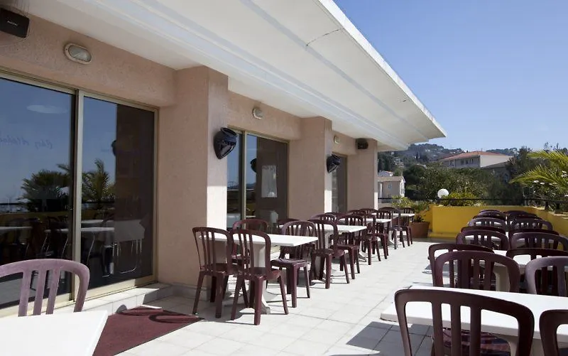 Adonis Cannes - Hôtel Thomas Le Cannet Hotel